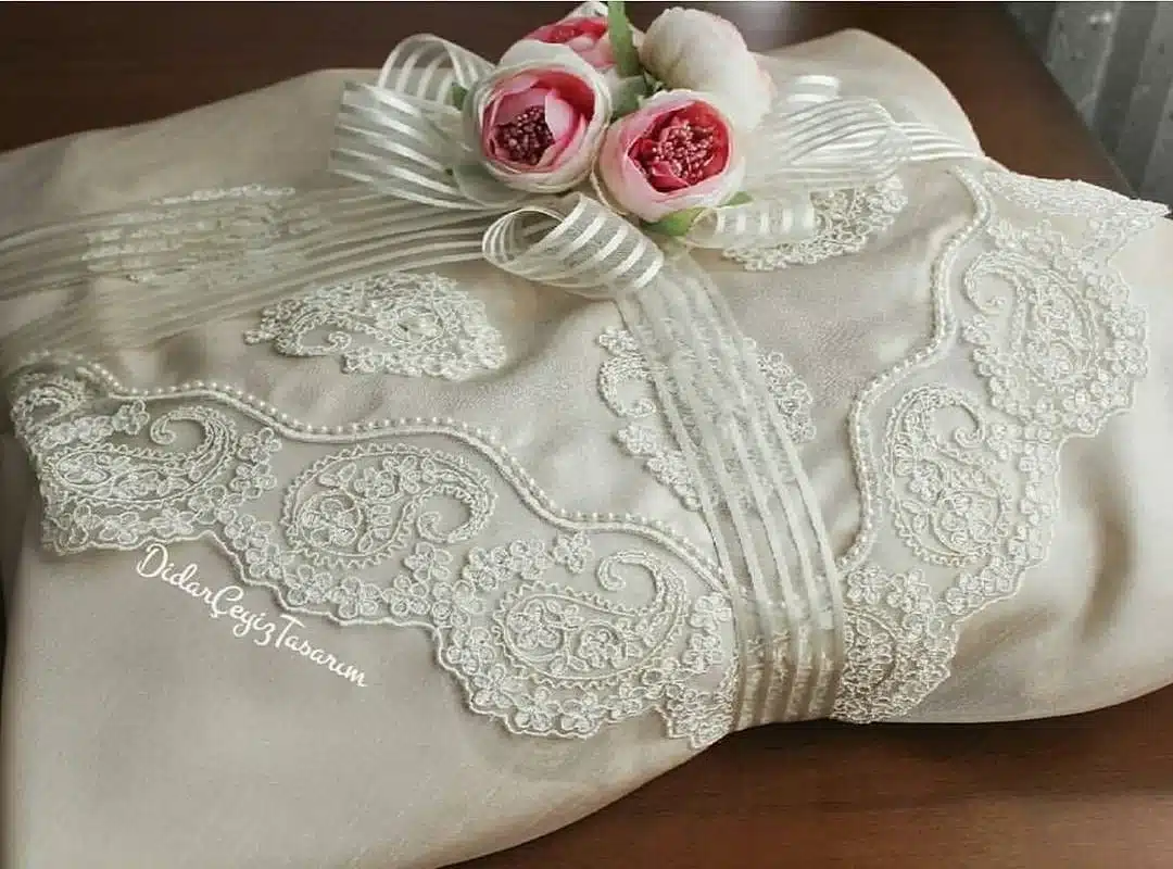 Seeing a Bundle in a Dream